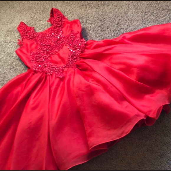 Pageant dress 4t-6t - Picture 4 of 5